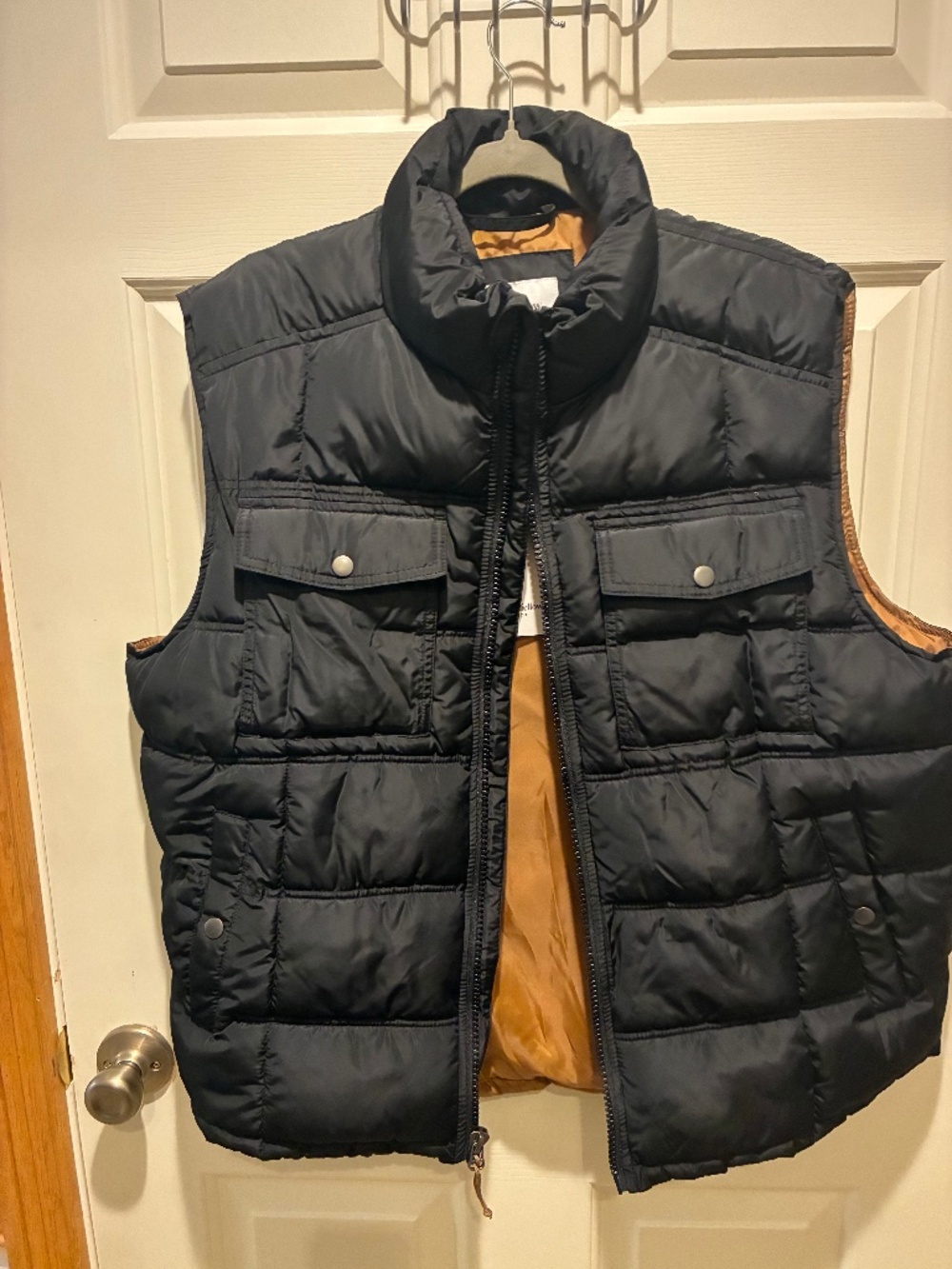 Goodfellow Puffer Vest - Picture 1 of 2